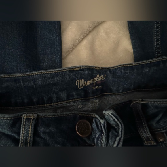 Wrangler Flares - Picture 2 of 4